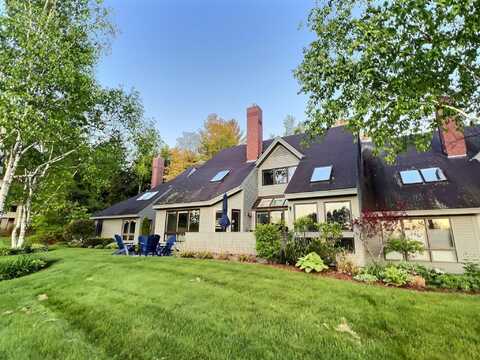 11 The Seasons, New London, NH 03257