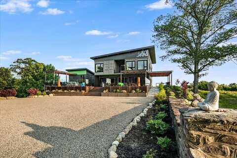 398 Scofield Mountain Road, Winchester, NH 03470