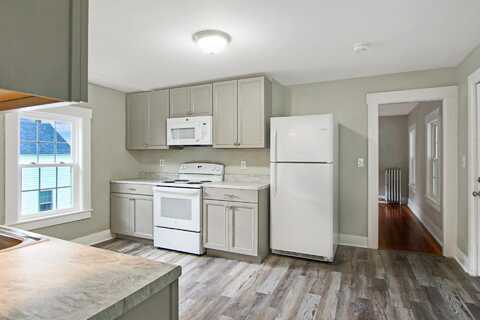 35 Souhegan Street, Milford, NH 03055