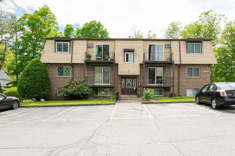 17 Silvestri Circle, Derry, NH 03038