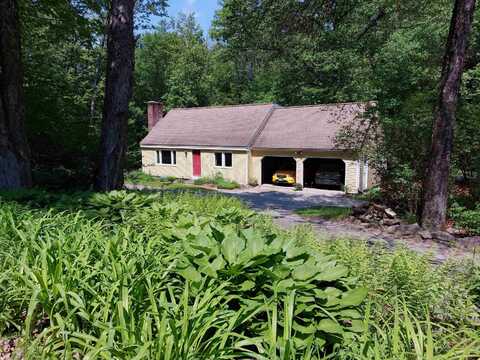 194 Paine Road, Westmoreland, NH 03467