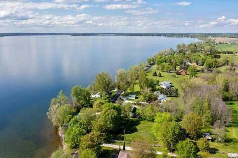 2099 West Shore Road, Alburgh, VT 05440