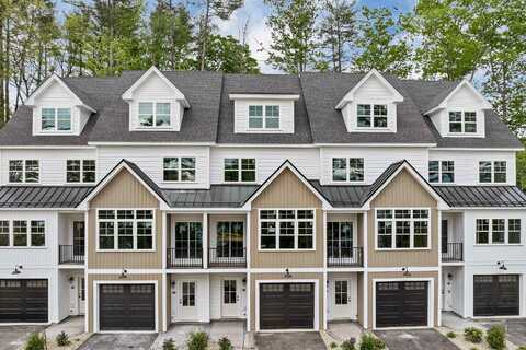 60 White Oaks Road, Laconia, NH 03246