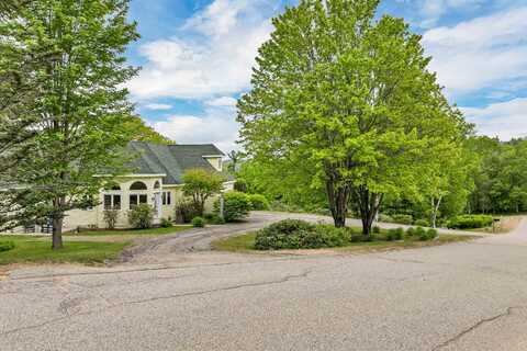 32 Merrill Road, Campton, NH 03223