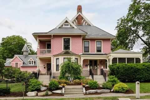 68-70 Russell Street, Manchester, NH 03104