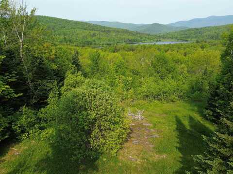 48 Alberts Lane, Warren, VT 05674