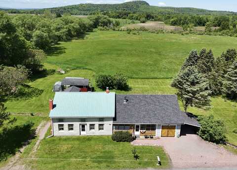 398 North Road, Milton, VT 05468