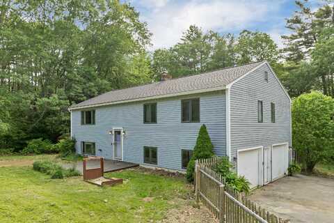 32 Long Hall Drive, Berwick, ME 03901