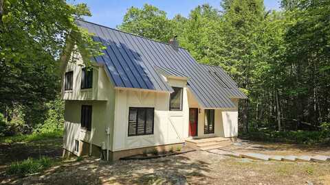 209 Craney Hill Road, Henniker, NH 03242