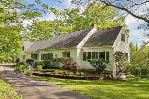 14 Spring Hill Road, Moultonborough, NH 03254