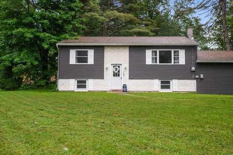 155 Woodcrest Circle, Milton, VT 05468
