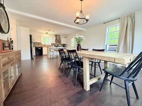 4 Morris Street, Peterborough, NH 03458