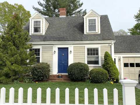 61 Jones Avenue, Portsmouth, NH 03801