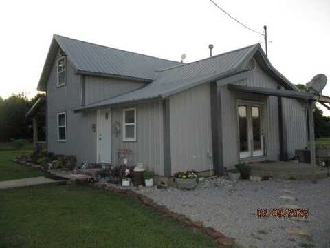 4242 S 4390 Road, Welch, OK 74369