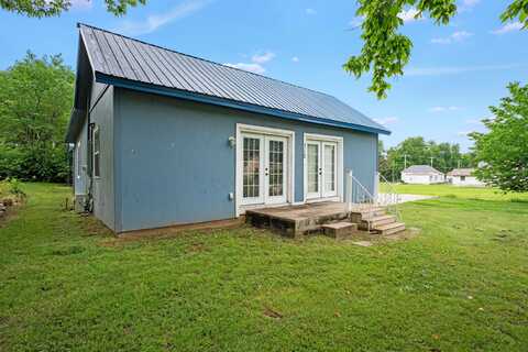 712 S Broadway Street, Grove, OK 74344