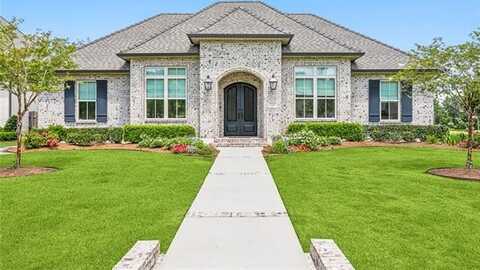 114 KELLYWOOD Court, Belle Chasse, LA 70037