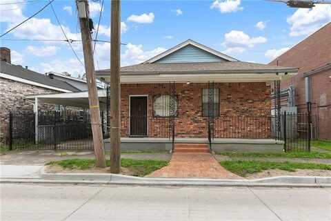8312 FRERET Street, New Orleans, LA 70118
