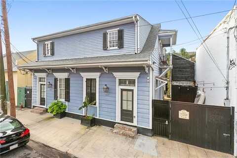 1030 KERLEREC Street, New Orleans, LA 70116