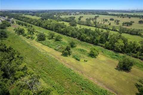 200 RIVER PARK Drive, Hahnville, LA 70057