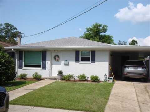 824 OAK Avenue, Harahan, LA 70123