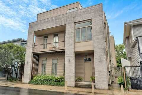 5940 MAGAZINE Street, New Orleans, LA 70115