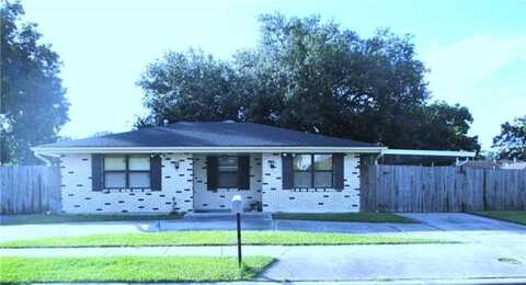 2108 COLONIAL Boulevard, Violet, LA 70092