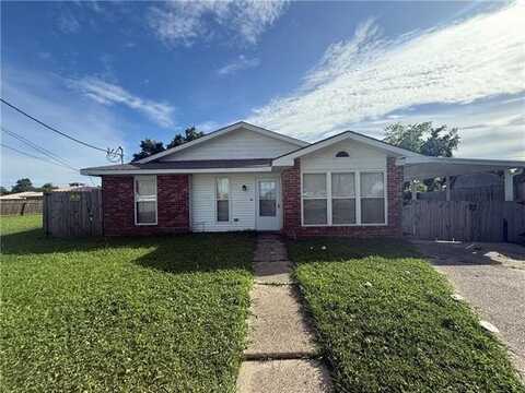 2509 SHANNON Drive, Violet, LA 70092