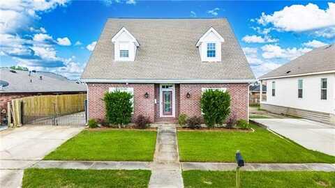 8336 SABRE Drive, Chalmette, LA 70043