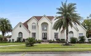 6011 EASTOVER Drive, New Orleans, LA 70128
