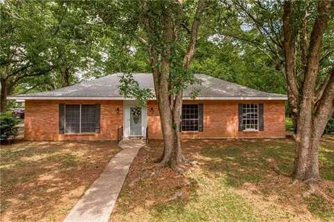 1108 JACKSON Circle, Bogalusa, LA 70427