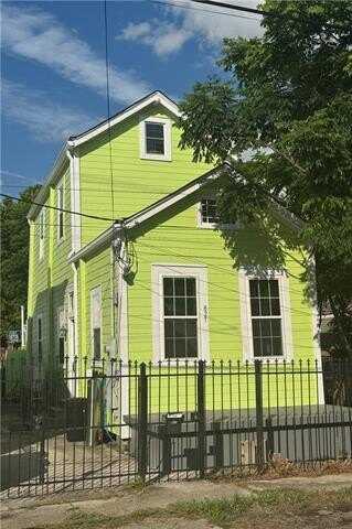 827 DELACHAISE Street, New Orleans, LA 70115