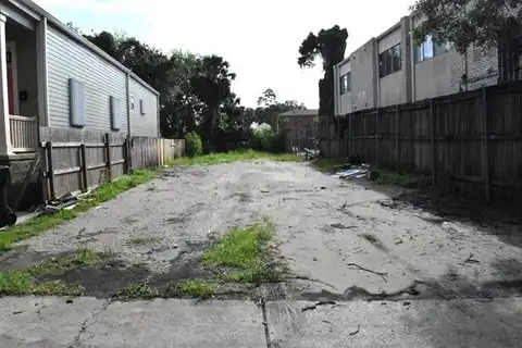 3017 TOLEDANO Street, New Orleans, LA 70115
