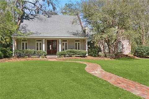 52 MAGNOLIA RIDGE Drive, Madisonville, LA 70447