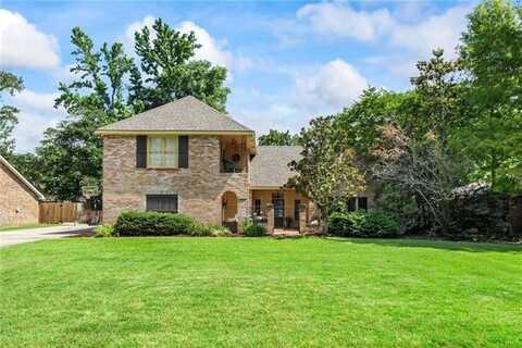 225 SILVER MAPLE Drive, Mandeville, LA 70471
