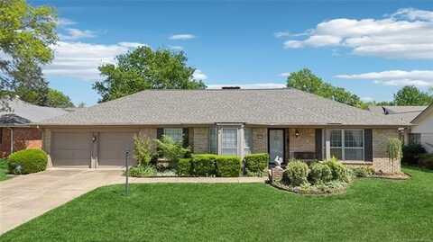 4735 S Irvington Place, Tulsa, OK 74135