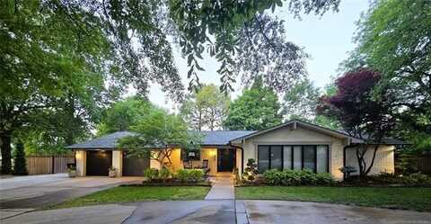 45 St Andrews Circle, Broken Arrow, OK 74011