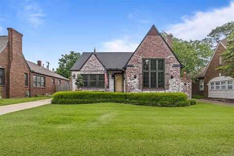 2728 E 13th Place, Tulsa, OK 74104