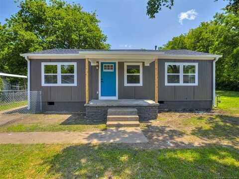 1541 N Xanthus Avenue, Tulsa, OK 74110