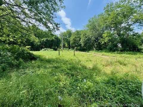 2830 N Hartford Avenue E, Tulsa, OK 74106