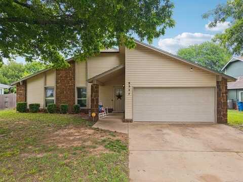 9327 E 92nd Street, Tulsa, OK 74133