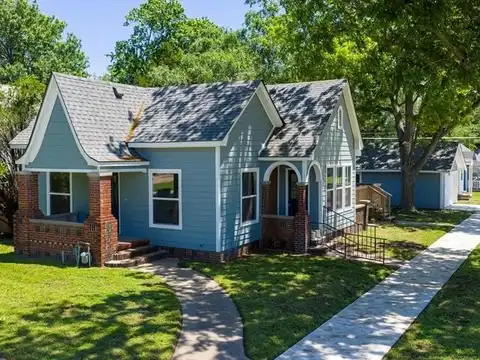 830 S Shawnee Avenue, Bartlesville, OK 74003