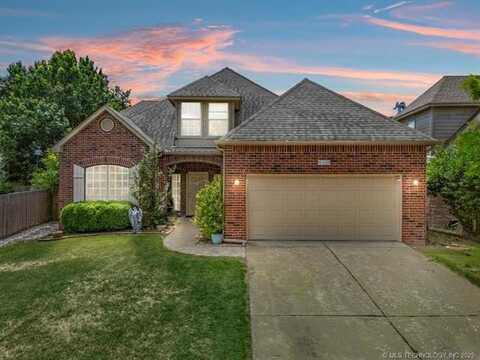 9138 E 77th Street, Tulsa, OK 74133