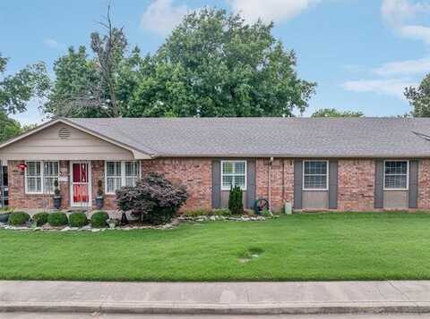 5612 S Newport Avenue, Tulsa, OK 74105