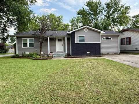 2709 Circle Drive, Muskogee, OK 74403