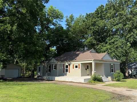 2109 Delaware Street, Muskogee, OK 74403