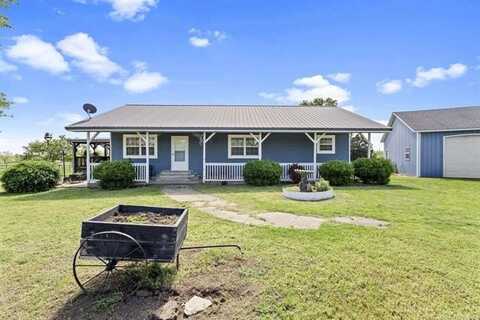447247 E 70th Road, Welch, OK 74369