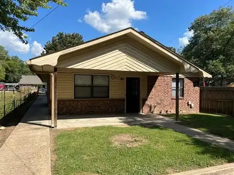 921 Callie Avenue, Tahlequah, OK 74464