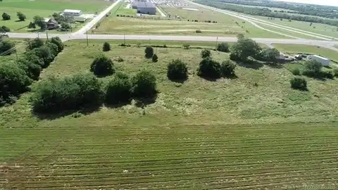 001 SE 3rd, Durant, OK 74701