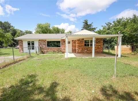 1918 W Wyandotte, Sulphur, OK 73086