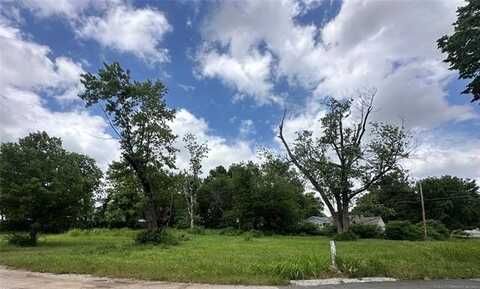 4245 S 28th West Avenue, Tulsa, OK 74107